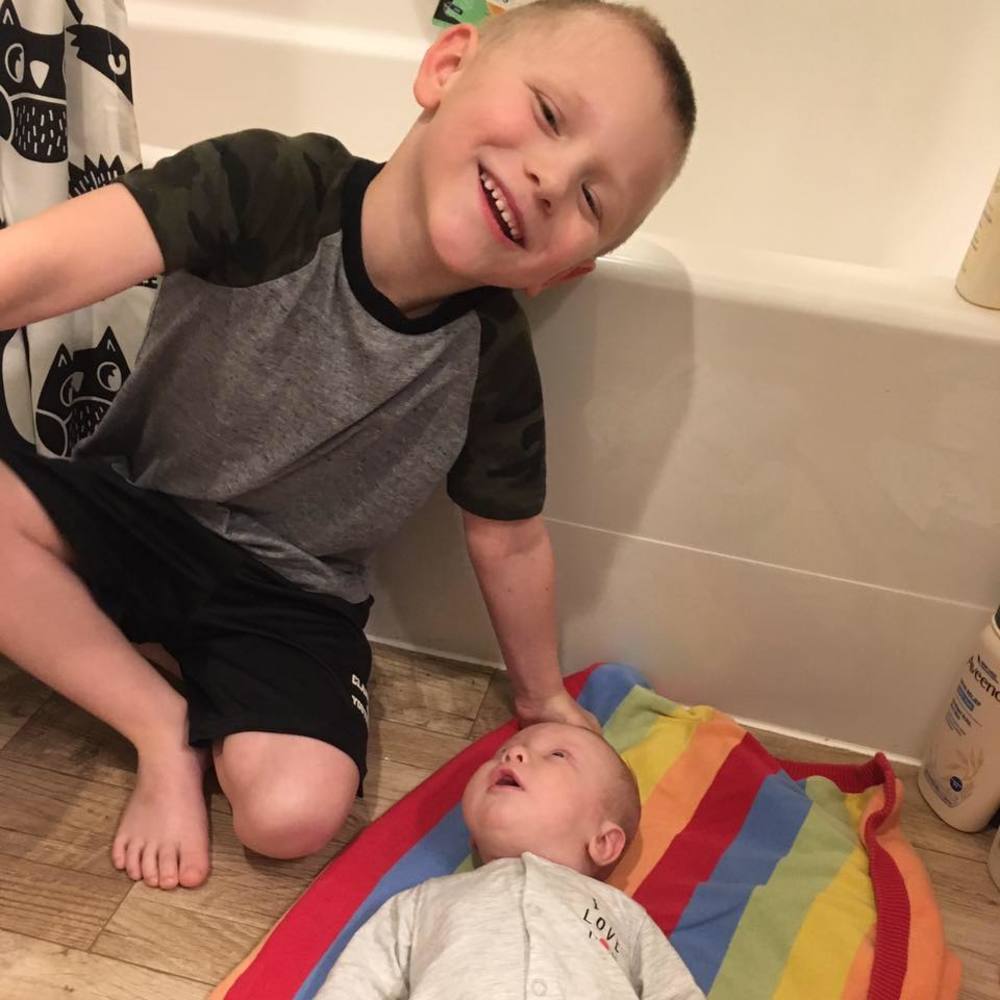 Meet your Posher, Teddi